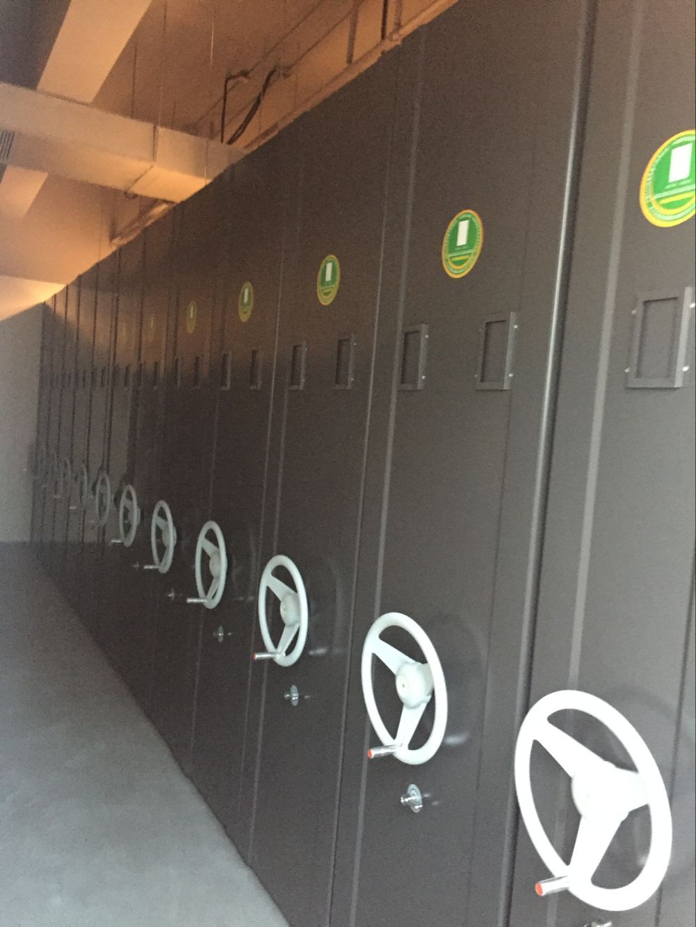 Fei HU雙柱式檔案密集柜